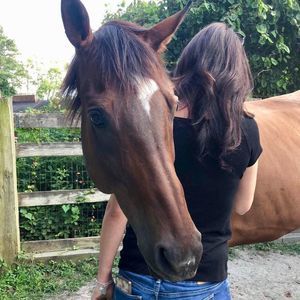 Meet your Posher, Mallory